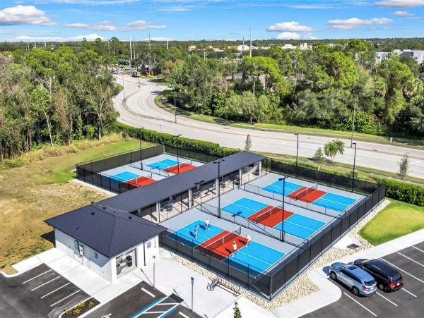 Family & Dog Friendly Bradenton Vacation Rental - Golf Community Home with Pool & Tennis