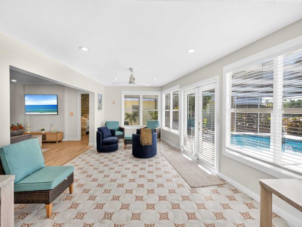 Siesta Key Vacation Rental - Family & Dog Friendly Home Near the Beach