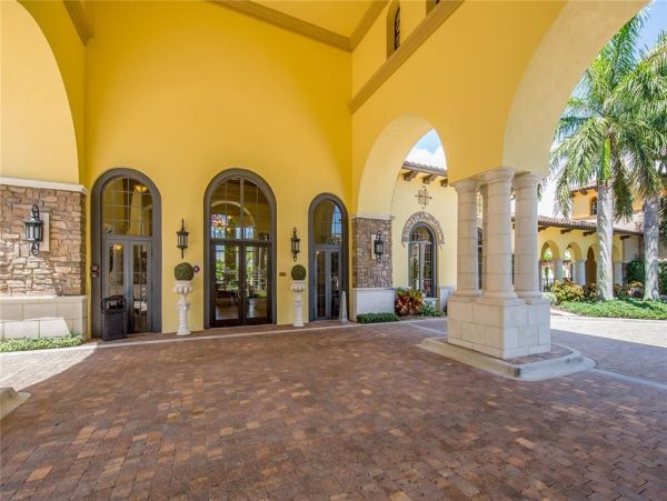 Experience Luxury Living in Venice, Fl - Your Dream Getaway Awaits
