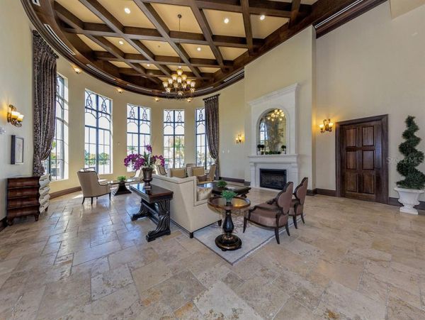 Experience Luxury Living in Venice, Fl - Your Dream Getaway Awaits