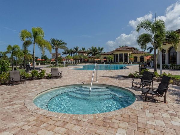 Experience Luxury Living in Venice, Fl - Your Dream Getaway Awaits