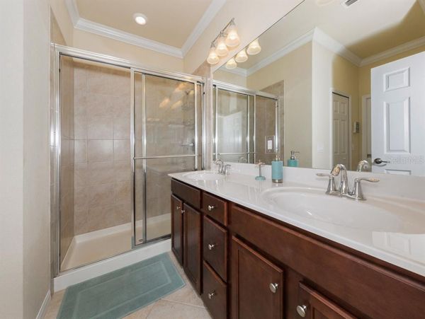 Experience Luxury Living in Venice, Fl - Your Dream Getaway Awaits