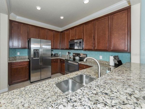 Experience Luxury Living in Venice, Fl - Your Dream Getaway Awaits