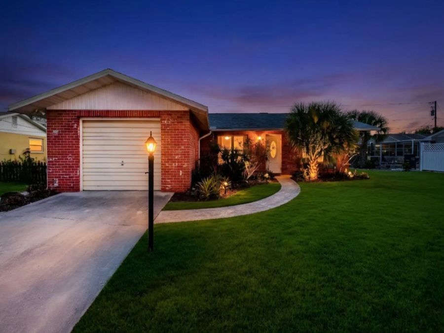 Englewood, Florida Vacation Rentals - Gulf Coast Pool Home