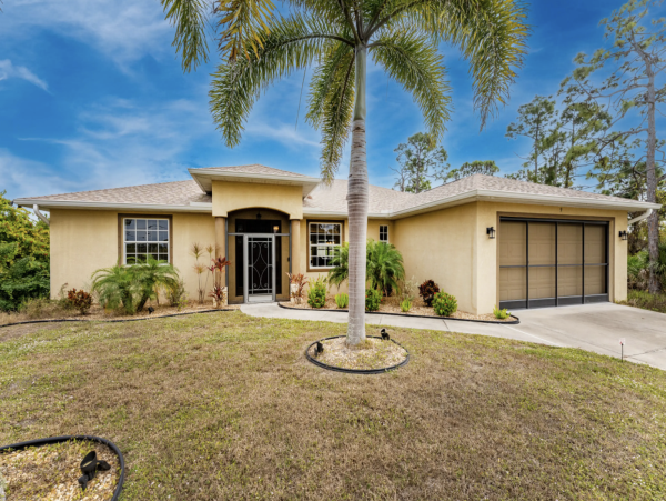 New Arrival Placida Three Bedroom Two Bathroom Pool Vacation Home- Florida
