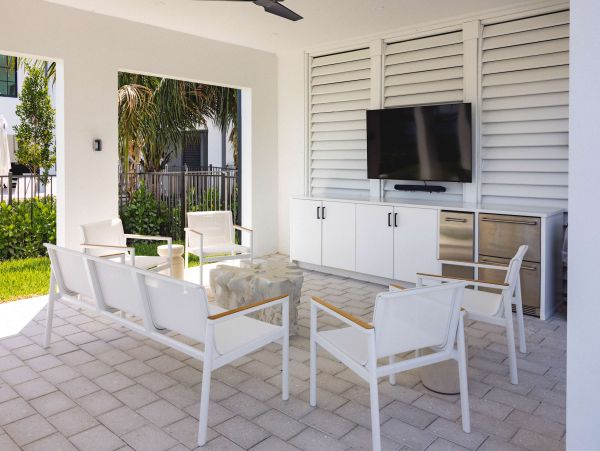Luxury Waterfront Vacation Rentals in Key West - Eight Bedroom Vacation Home