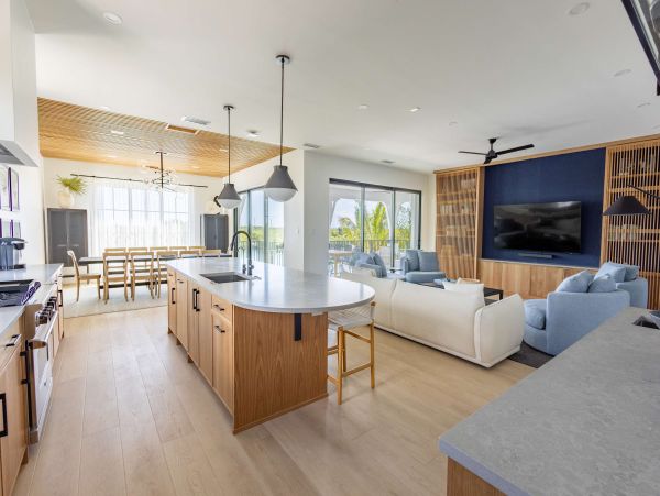 Luxury Waterfront Vacation Rentals in Key West - Eight Bedroom Vacation Home