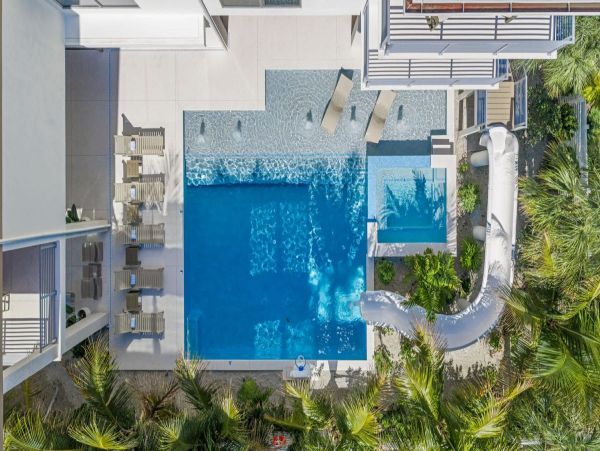 Siesta Key Luxury Vacation Rentals - Spacious Beachfront Homes