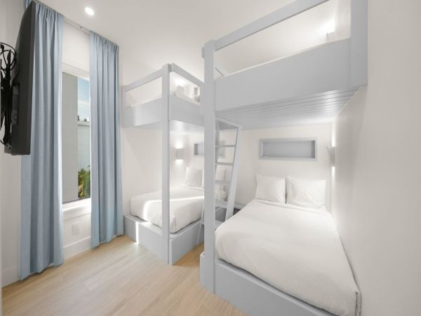 Siesta Key Luxury Vacation Rentals - Spacious Beachfront Homes