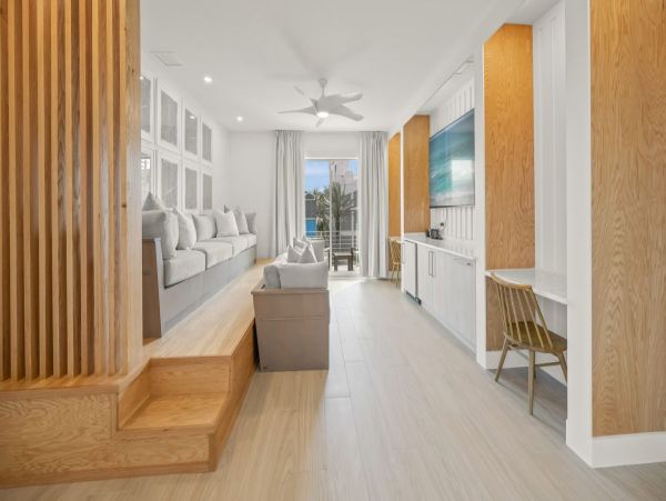 Siesta Key Luxury Vacation Rentals - Spacious Beachfront Homes
