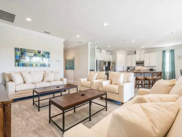 Orlando Vacation Home Private pool Golf Course Views Home Theater 13-Bedrooms