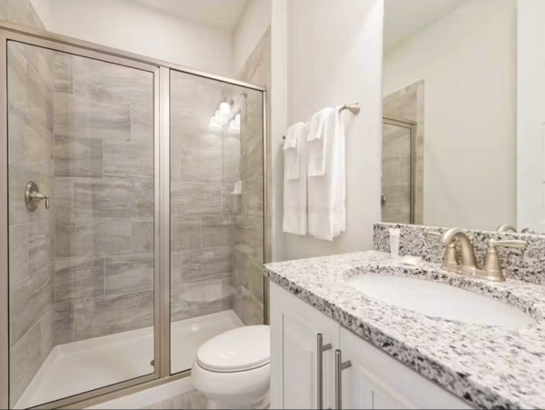 Orlando Vacation Home Private pool Golf Course Views Home Theater 13-Bedrooms