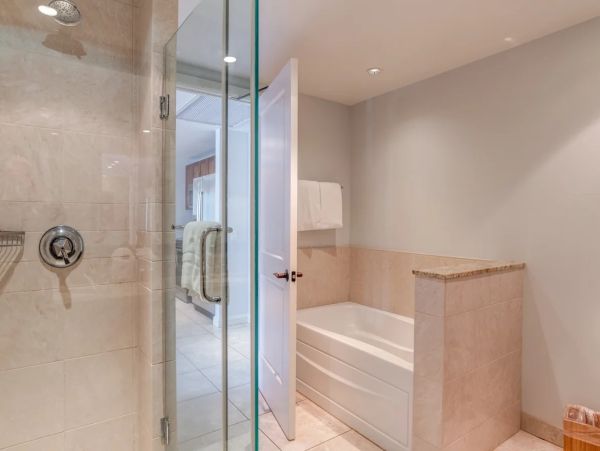 Maui Vacation Rental Villas - Luxury Kaanapali Beach Retreat