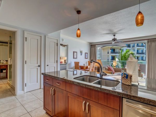 Maui Vacation Rental Villas - Luxury Kaanapali Beach Retreat
