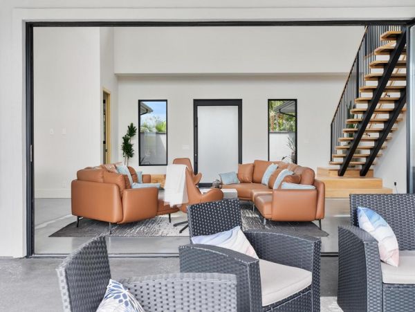 Luxury Big Island Vacation Rental -New Arrival Four Bedrooms & Den & Golf Cart Included