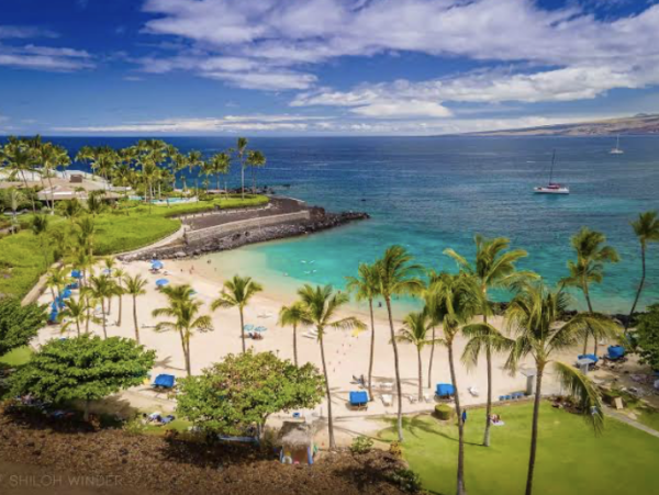 Luxury Big Island Vacation Rental -New Arrival Four Bedrooms & Den & Golf Cart Included