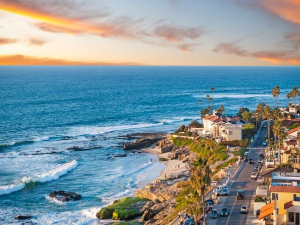 La Jolla Luxury Vacation Rental - Windansea Beach Accommodations- NEW ARRIVAL!