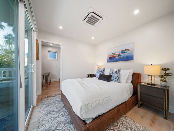 La Jolla Luxury Vacation Rental - Windansea Beach Accommodations- NEW ARRIVAL!