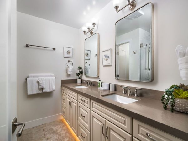 La Jolla Luxury Vacation Rental - Windansea Beach Accommodations- NEW ARRIVAL!
