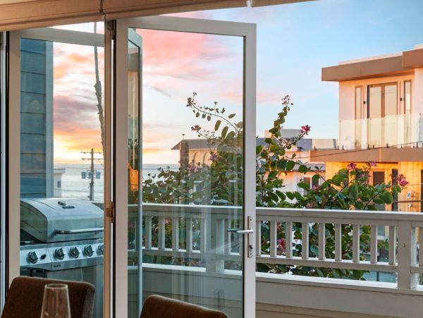 La Jolla Luxury Vacation Rental - Windansea Beach Accommodations- NEW ARRIVAL!