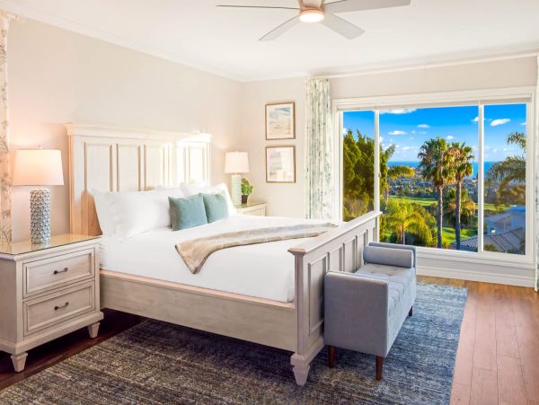 La Jolla Luxury Vacation Rental - Ocean View Accommodations