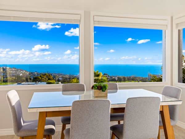 La Jolla Luxury Vacation Rental - Ocean View Accommodations