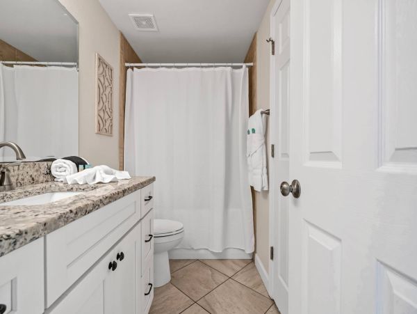 Miramar Beach Three Bedroom Condo with Private Beach Access