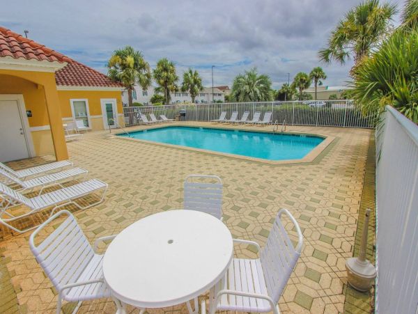 Miramar Beach Three Bedroom Condo with Private Beach Access