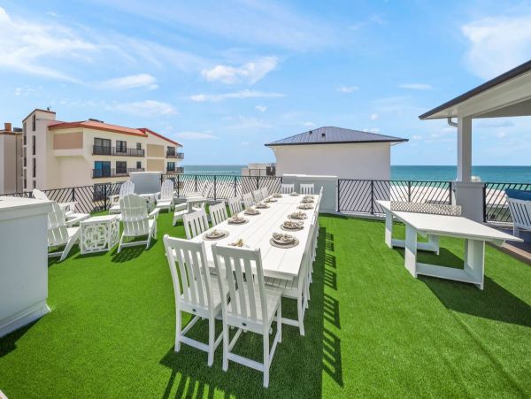 Luxurious Beachside Retreat in Clearwater Beach