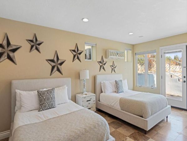 Luxurious Mediterranean-Style Home in Temecula - Perfect for Entertaining