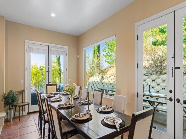 Luxurious Mediterranean-Style Home in Temecula - Perfect for Entertaining
