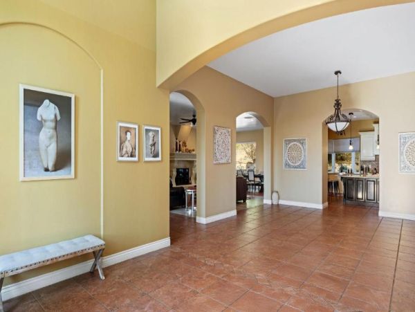 Luxurious Mediterranean-Style Home in Temecula - Perfect for Entertaining