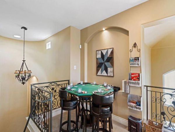 Luxurious Mediterranean-Style Home in Temecula - Perfect for Entertaining