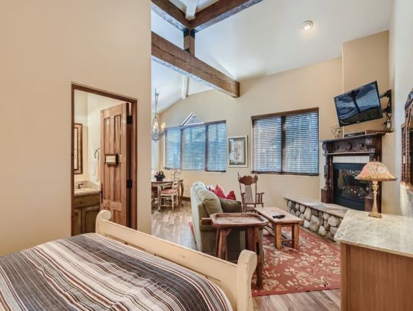 Breckenridge Luxury Vacation Rental - Ski-In Ski-Out Chalet on Peak 8