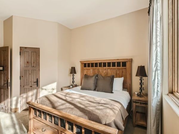 Breckenridge Luxury Vacation Rental - Ski-In Ski-Out Chalet on Peak 8