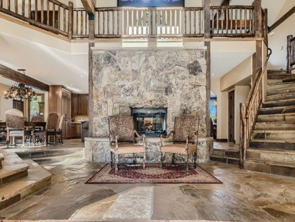 Breckenridge Luxury Vacation Rental - Ski-In Ski-Out Chalet on Peak 8