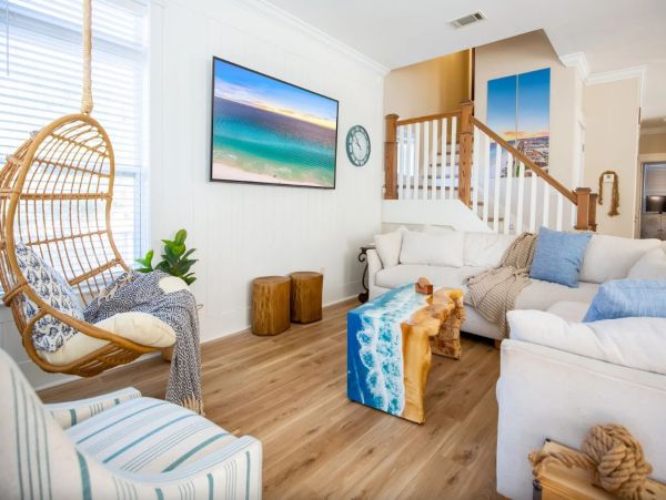 Luxurious Family Beach House Rental - Miramar Beach Five Bedroom Vacation Home - additional view, photo 3