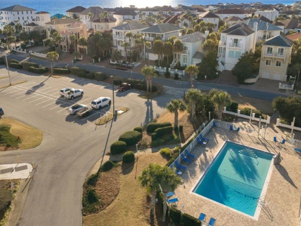 Destin Beach House Rental - Family Vacation Home