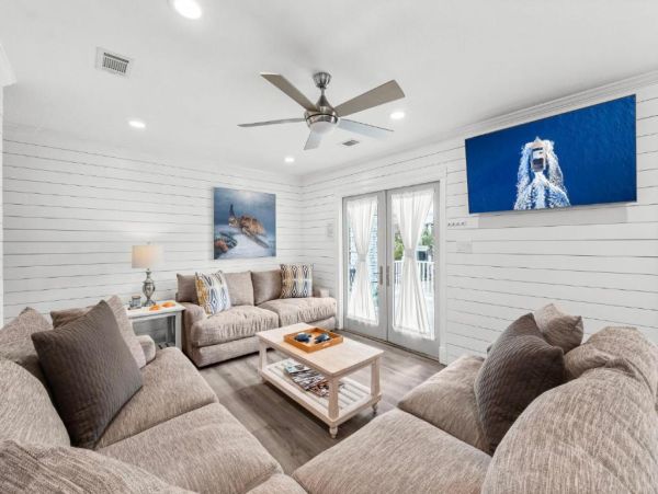 Luxury Tropical Villa in Frangista Beach - Your Perfect Getaway