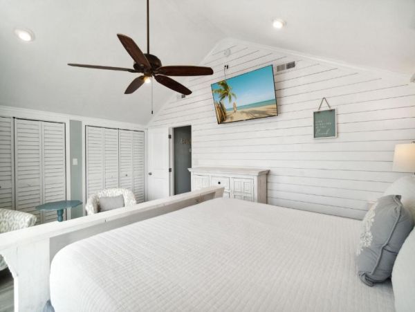 Luxury Tropical Villa in Frangista Beach - Your Perfect Getaway