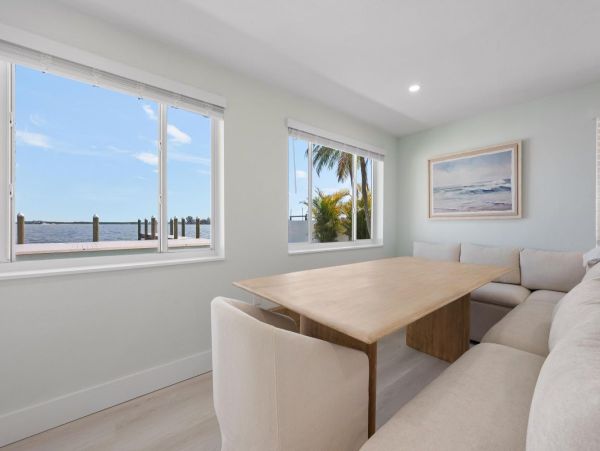 Bradenton Beach Bayfront Vacation Rental - Luxury Home