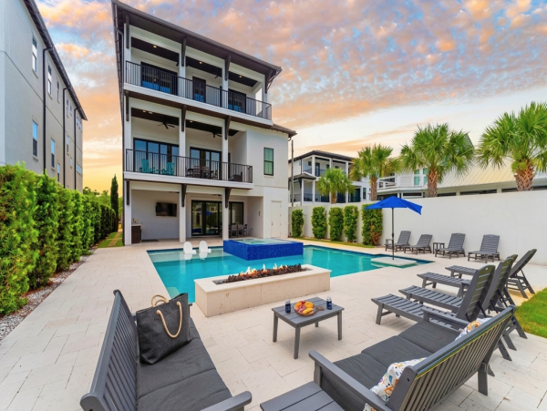 Santa Rosa Beach Nine Bedroom Beach House Rental - Santa Rosa Beach Vacation Home with Private Pool