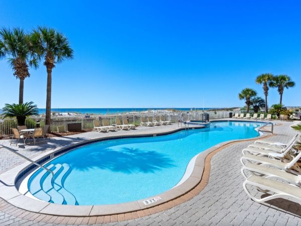 Okaloosa Island Beachfront Condo - Emerald Coast Vacation Rental