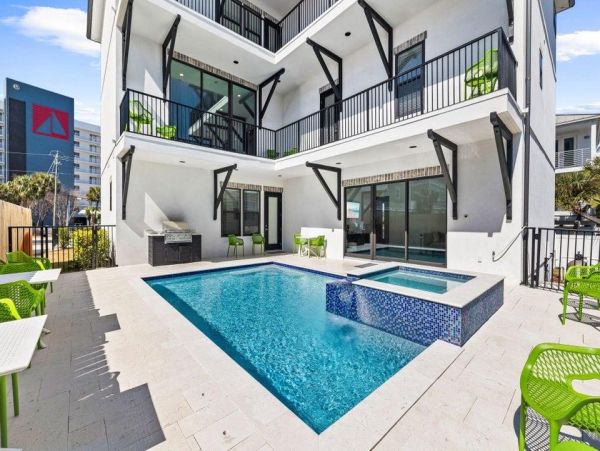 Miramar Beach Luxury Vacation Rental - Emerald Coast Beachfront Estate 