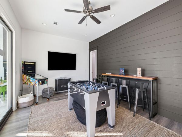 Miramar Beach Luxury Vacation Rental - Emerald Coast Beachfront Estate 