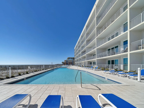 Luxurious Gulf Front Condo on Okaloosa Island - Your Beach Retreat