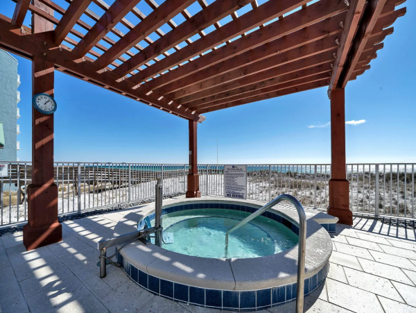 Luxurious Gulf Front Condo on Okaloosa Island - Your Beach Retreat