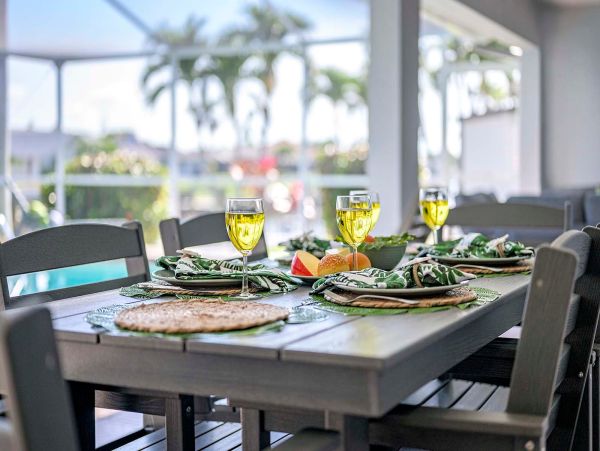 Exquisite Vacation Home in Cape Coral with Boat Access