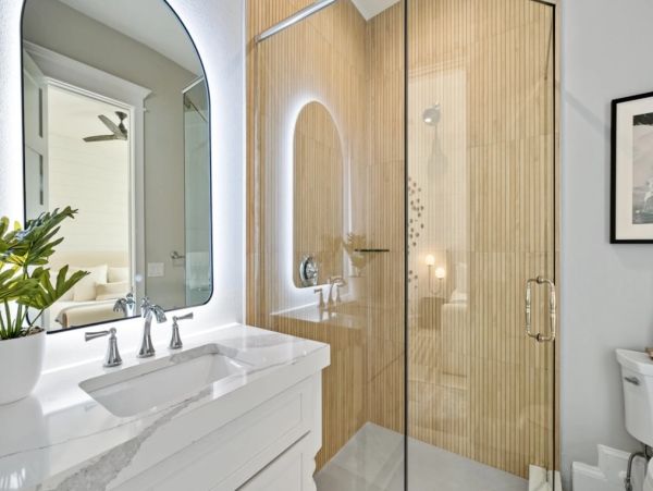Beachfront Anna Maria Island Luxury Vacation Rental - Bradenton Beach Eight Bedroom Pool Home