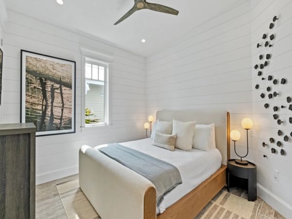 Beachfront Anna Maria Island Luxury Vacation Rental - Bradenton Beach Eight Bedroom Pool Home